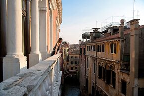 Ruzzini Palace Hotel