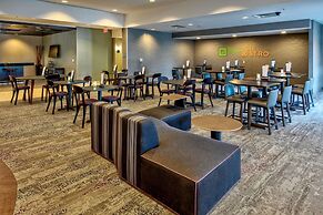 Courtyard by Marriott Newport News Airport