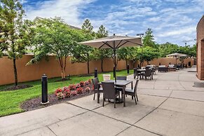 Courtyard by Marriott Newport News Airport