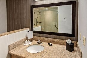 Courtyard by Marriott Newport News Airport