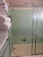 Best Budget Inn