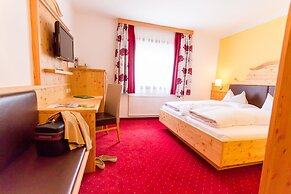 Hotel Trattlerhof