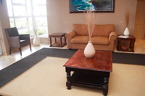 Pinnacle Point Beach and Golf Resort