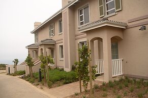 Pinnacle Point Beach and Golf Resort