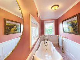 Plas Dinas Country House