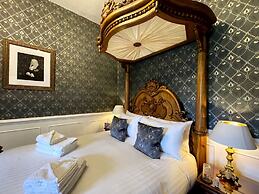 Plas Dinas Country House