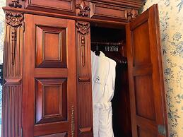 Plas Dinas Country House