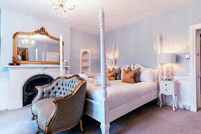 Plas Dinas Country House