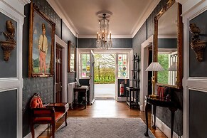 Plas Dinas Country House