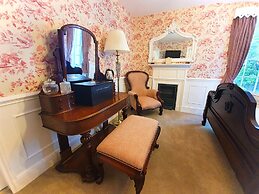 Plas Dinas Country House