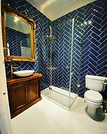 Plas Dinas Country House