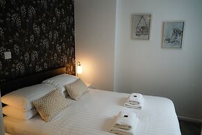 The Sandpiper Guest House