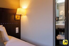 Hôtel Croix des Bretons Lourdes Pyrénées