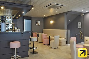 Hôtel Croix des Bretons Lourdes Pyrénées