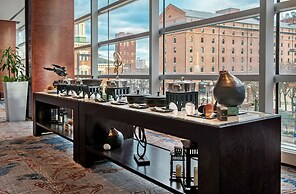 Hilton Baltimore Inner Harbor
