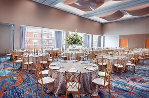 Hilton Baltimore Inner Harbor