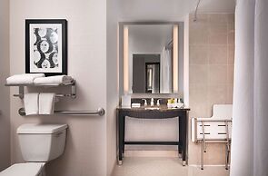 Hilton Baltimore Inner Harbor