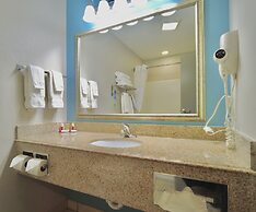 Days Inn & Suites by Wyndham Thibodaux