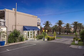 Alexander Motor Inn & Apartments