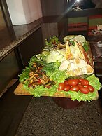 Trinity Hotel, Bengaluru