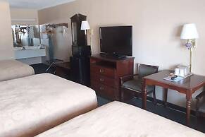 Angel Inn Near IMAX, a Travelodge by Wyndham