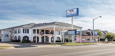 Angel Inn Near IMAX, a Travelodge by Wyndham