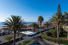 Apartamentos El Paseo