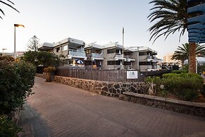 Apartamentos El Paseo