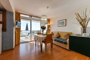 Apartamentos El Paseo