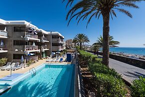 Apartamentos El Paseo