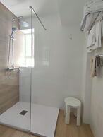 Apartamentos El Paseo