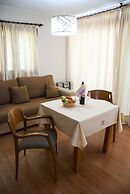 Apartamentos El Paseo