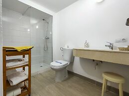 Apartamentos El Paseo