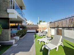 Apartamentos El Paseo