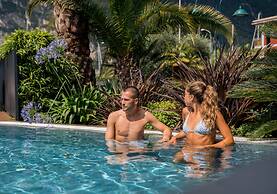 Lake Front Hotel Mirage