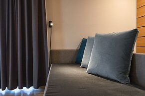 Lake Front Hotel Mirage