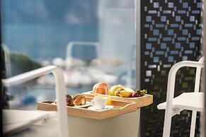 Lake Front Hotel Mirage