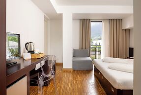 Astoria Resort