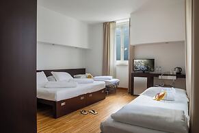 Astoria Resort