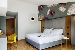 Astoria Resort
