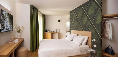 Astoria Resort