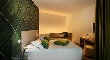 Astoria Resort