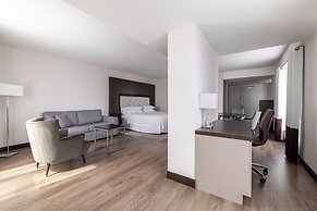 Four Points by Sheraton Levis Convention Centre