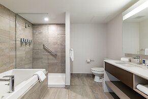 Four Points by Sheraton Levis Convention Centre