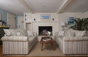 Chatham Seafarer Inn