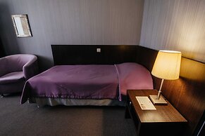 Aurora Hotel