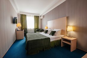 Aurora Hotel