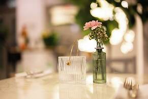 Hotel Saski Krakow, Curio Collection by Hilton