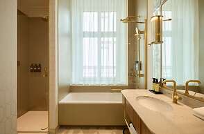 Hotel Saski Krakow, Curio Collection by Hilton