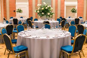 Hotel Saski Krakow, Curio Collection by Hilton